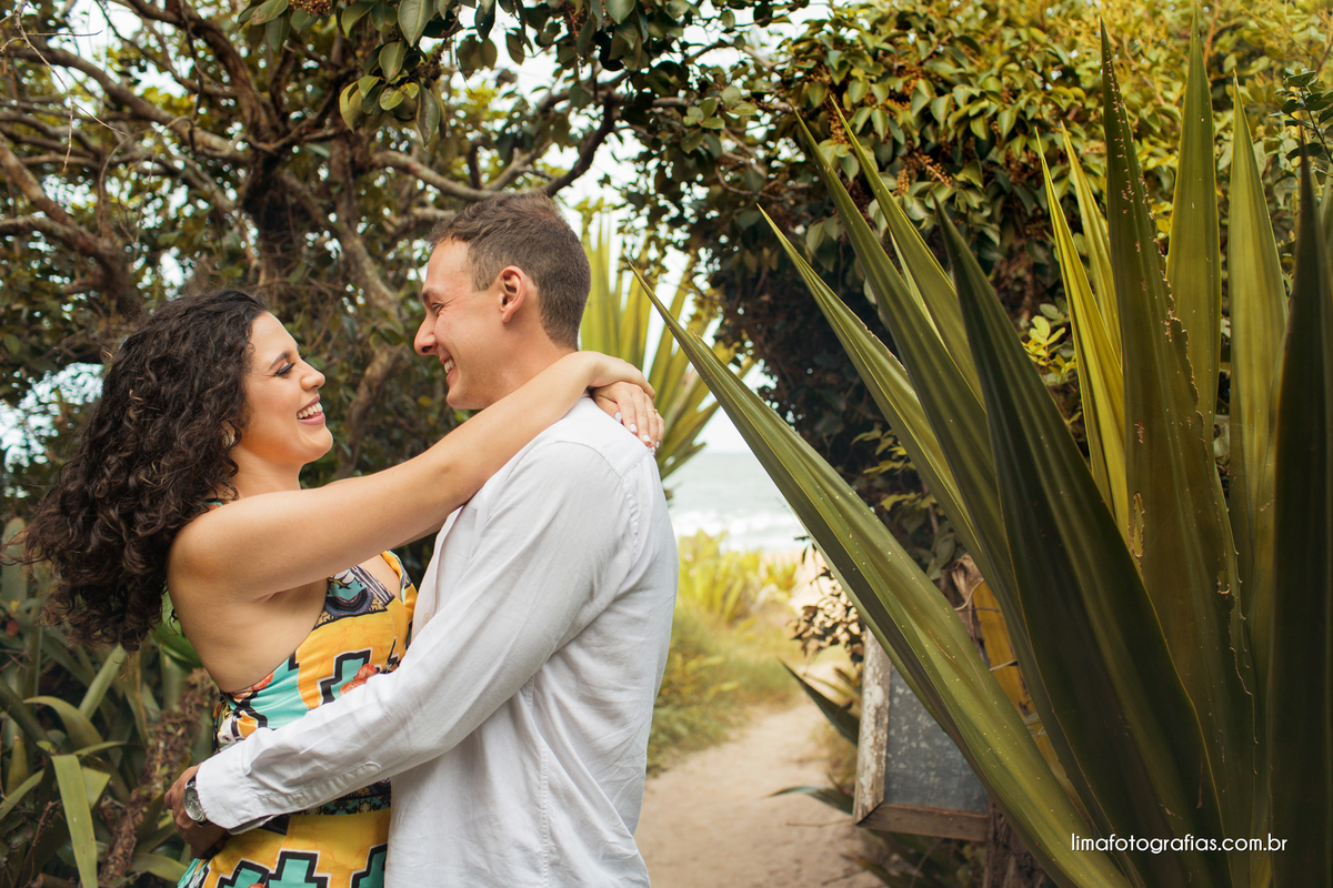 ensaio de casal na praia