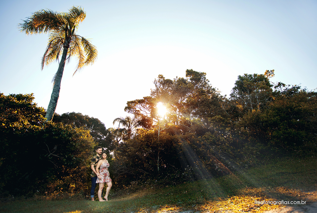ensaio de casal em Bombinhas - ensaio de casal na praia