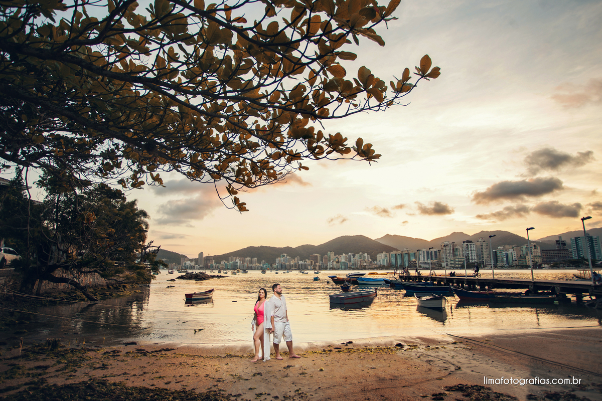 ensaio de casal na praia
