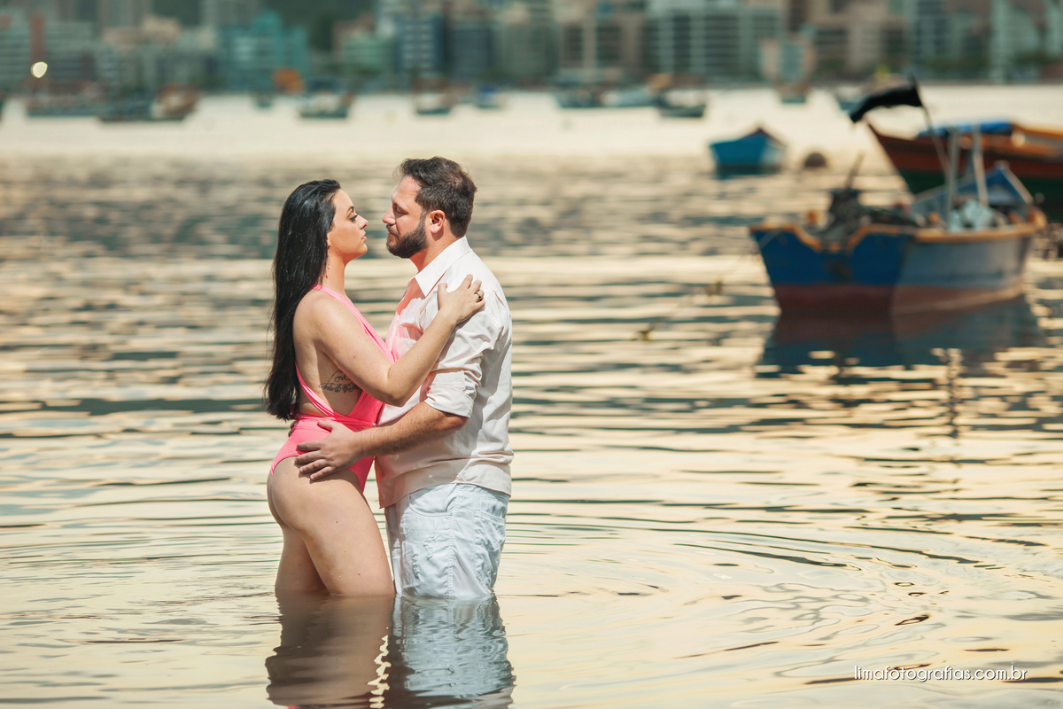 ensaio de casal na praia