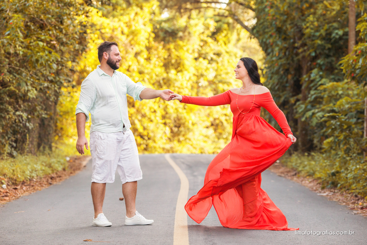 ensaio de casal na praia