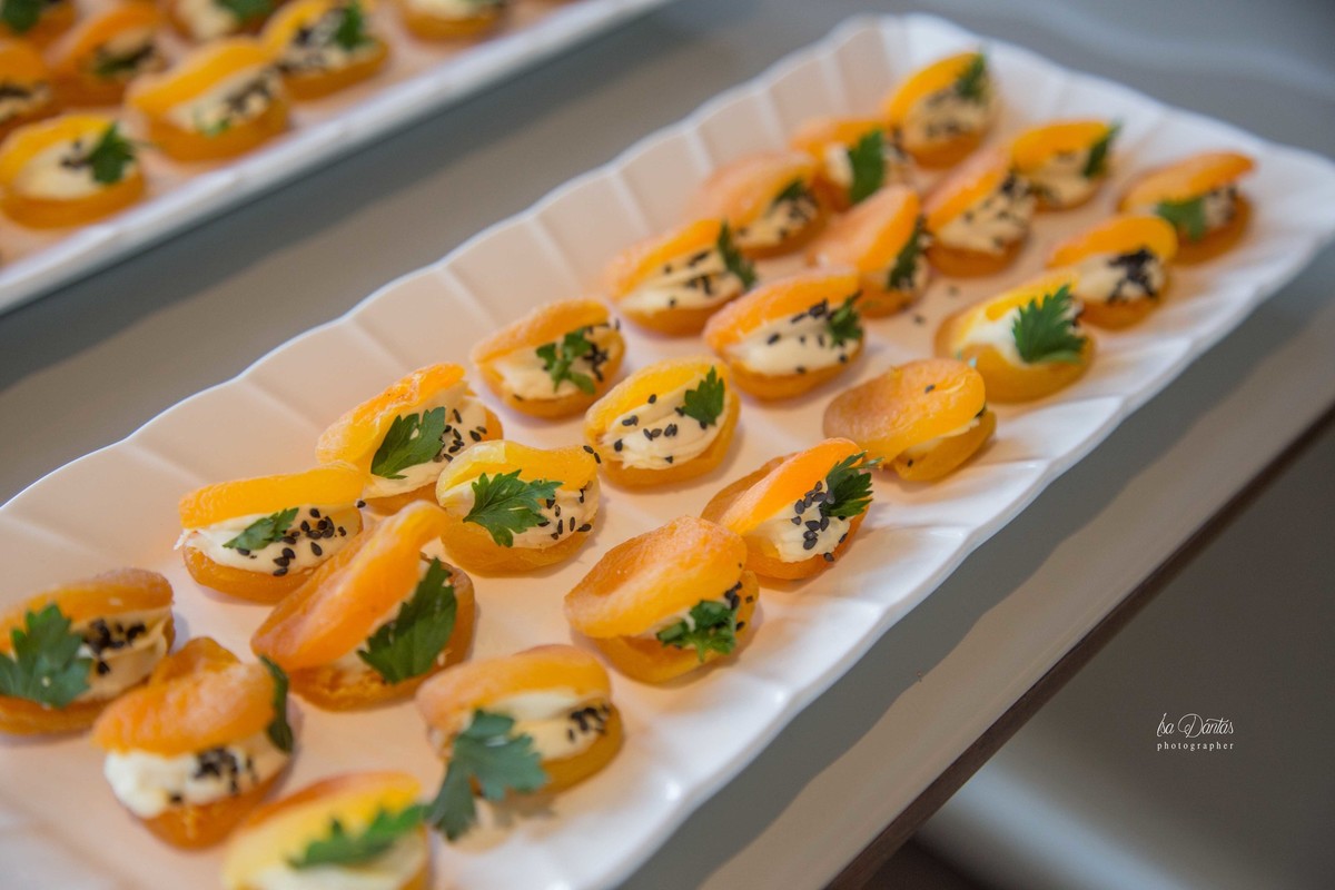 Chá Bar Ari e Evandro Comida