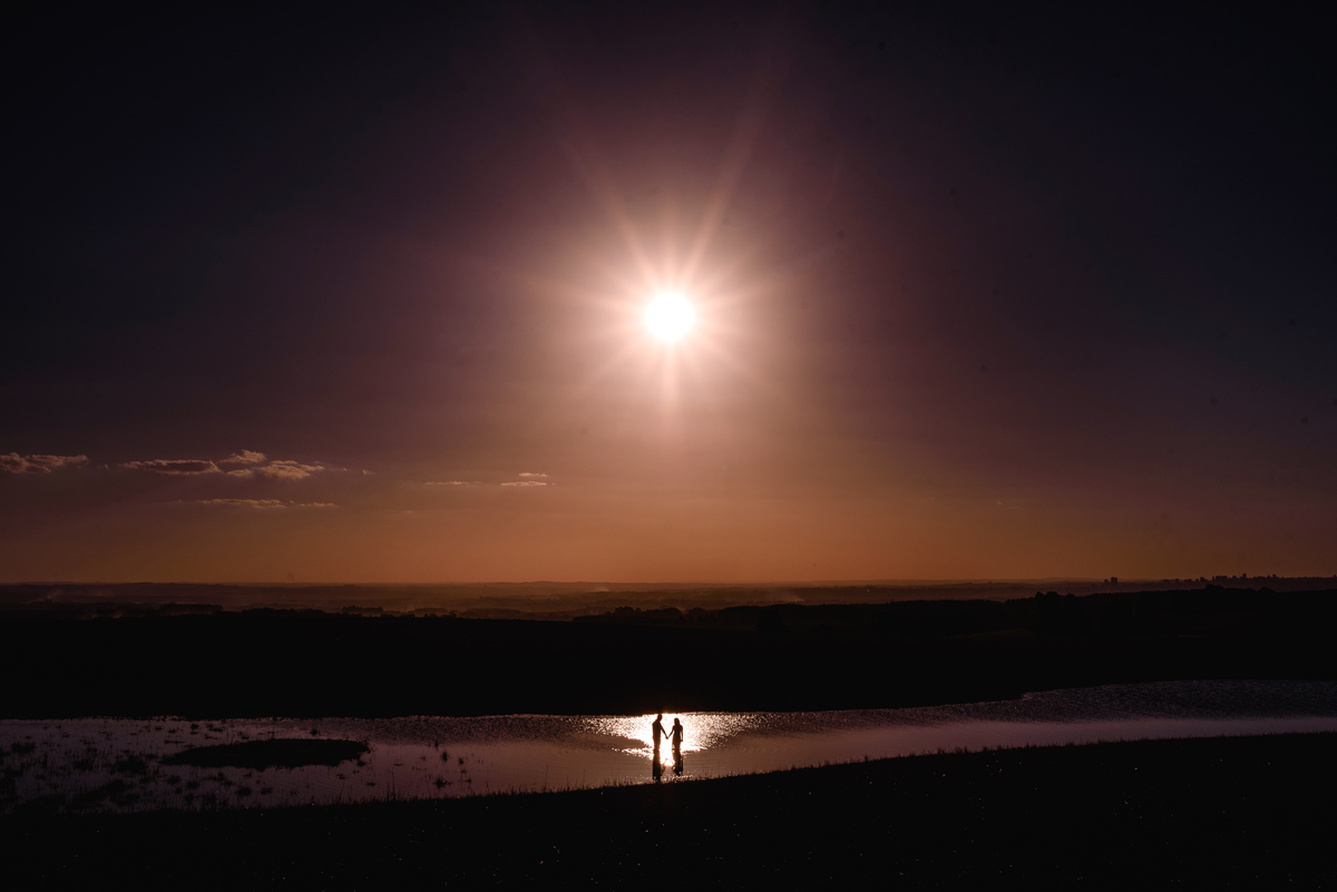 Pré-wedding/retratos/fotodecasal no lago/por do sol