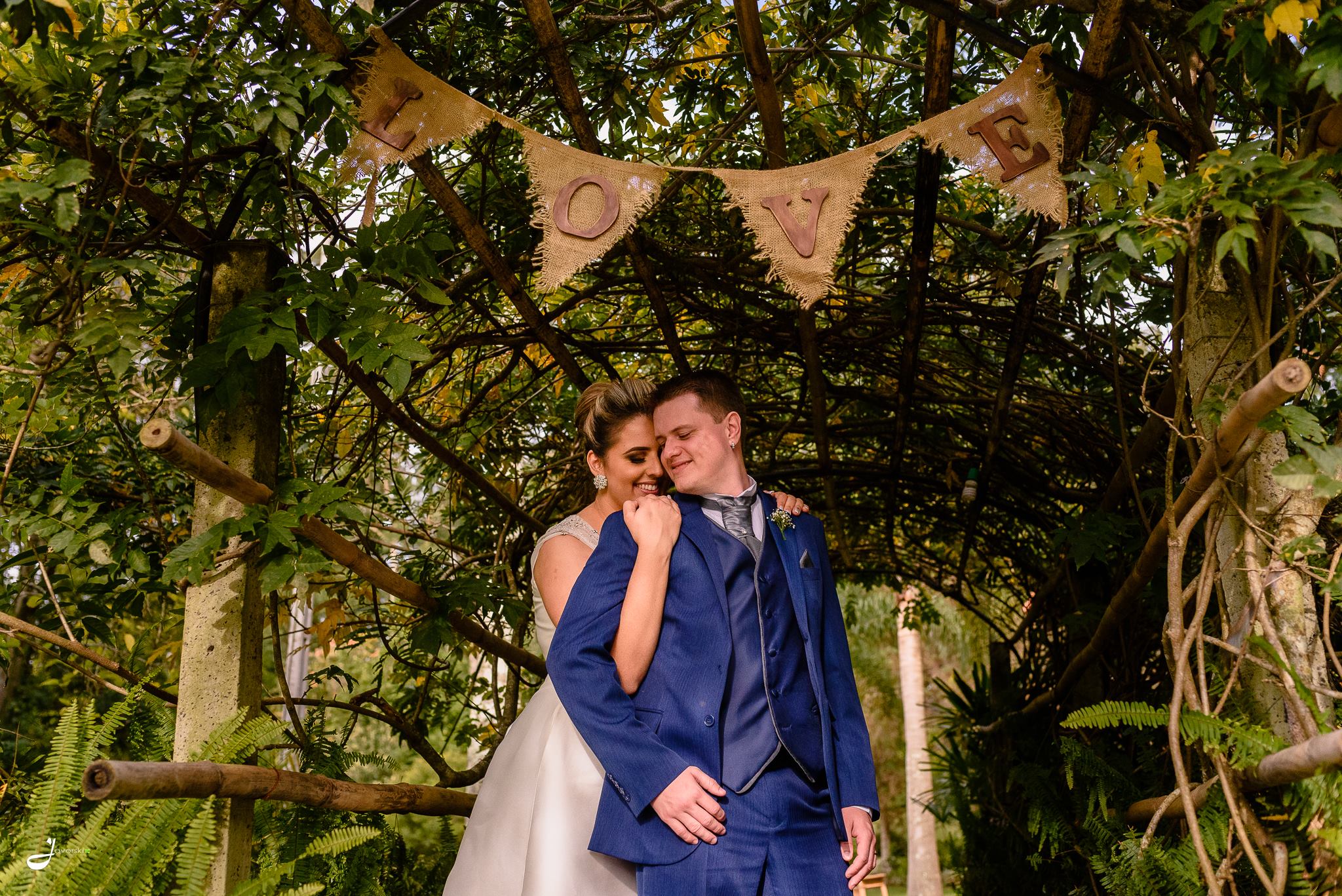 Contate Fotógrafo-Video-de- Casamentos-JavorskiProducões-Ponta-Grossa-e-Região-PR