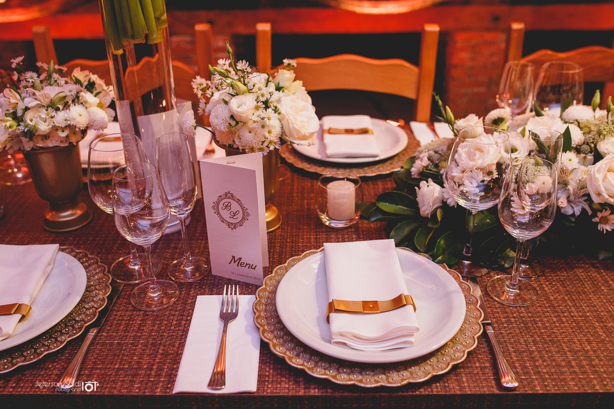 Detalhe da decoração das mesas