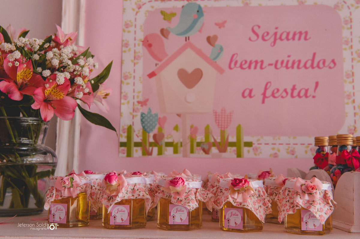 Lembrancinhas da festa da Júlia