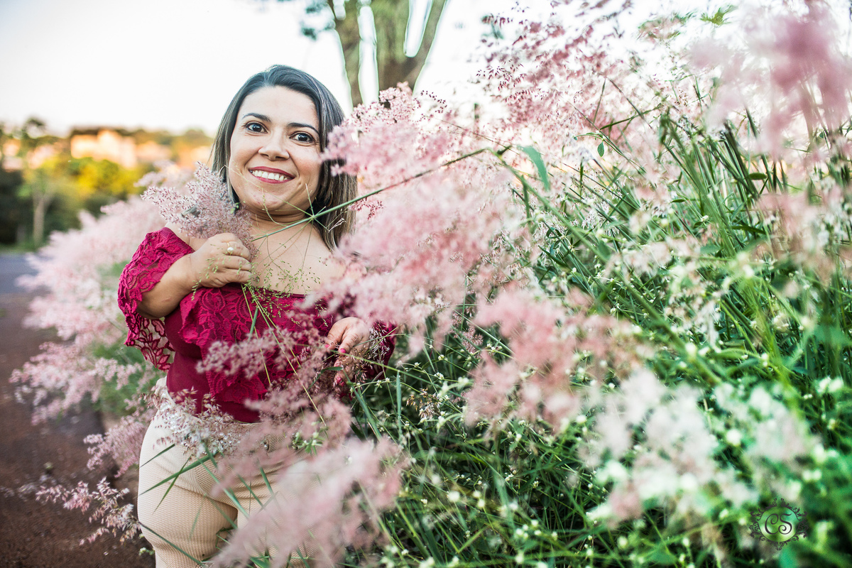ensaio dia das mães anã e sua mãe no parque na univerdecidade uberaba moldura