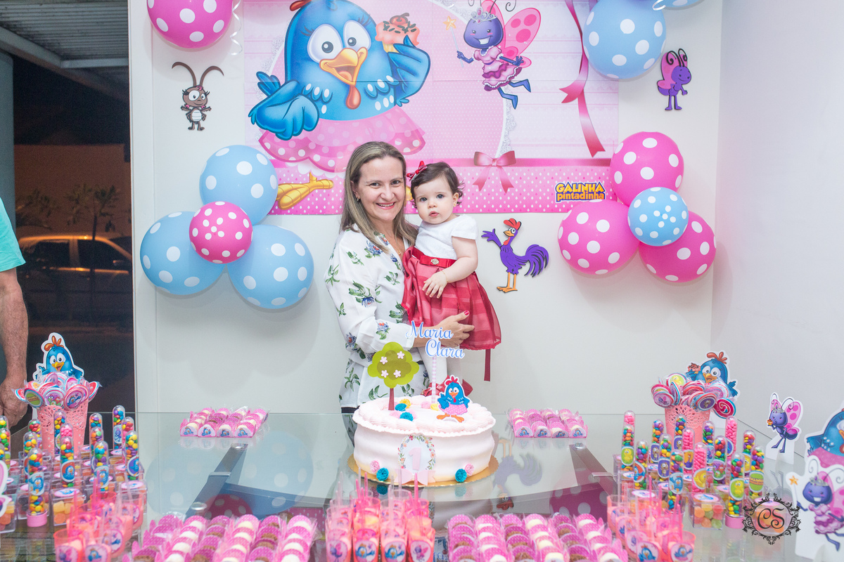 aniversário 1 ano maria clara de galinha pintadinha uberaba portal beija flor festa em casa