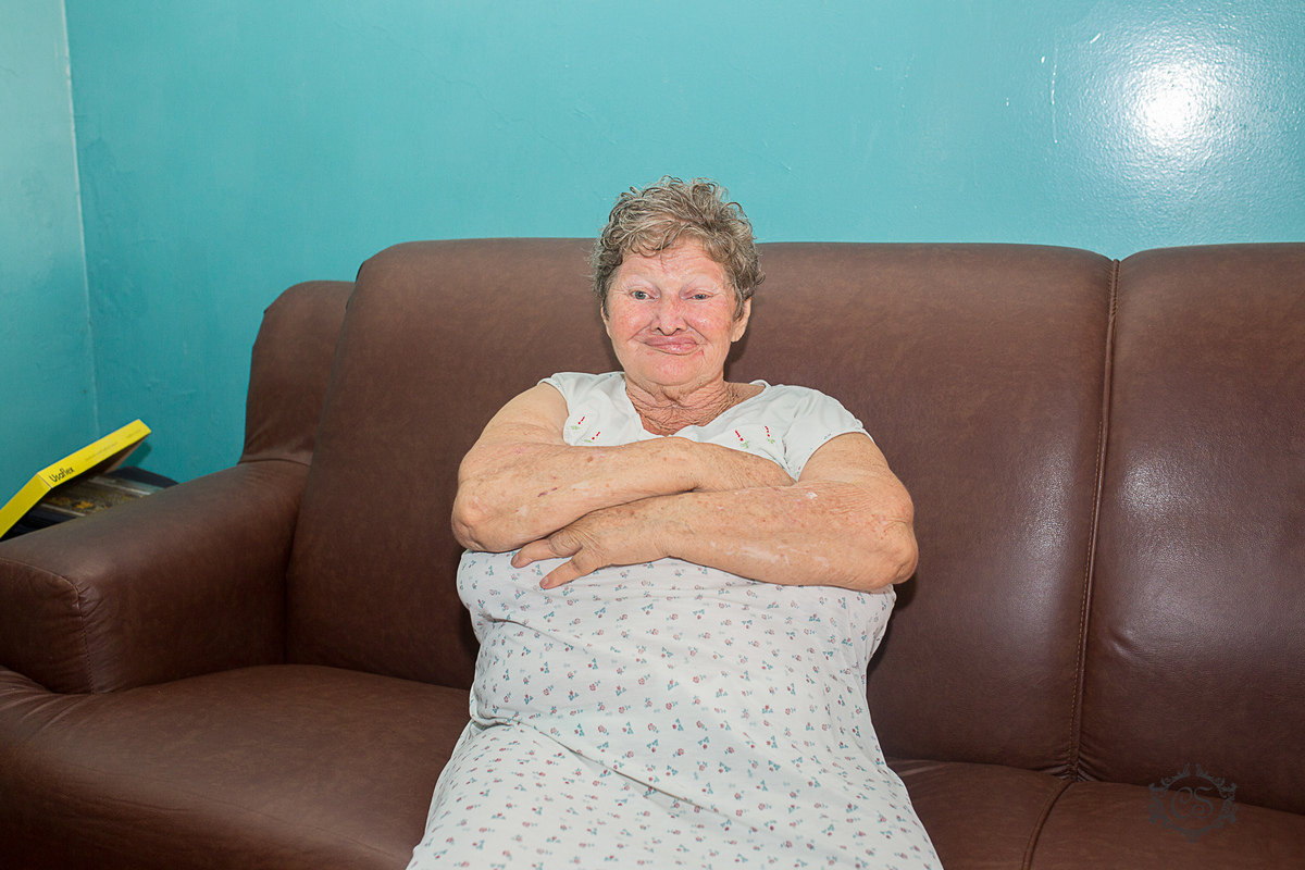 Asilo andré luiz chico xavier dia das mães 2018 sentada