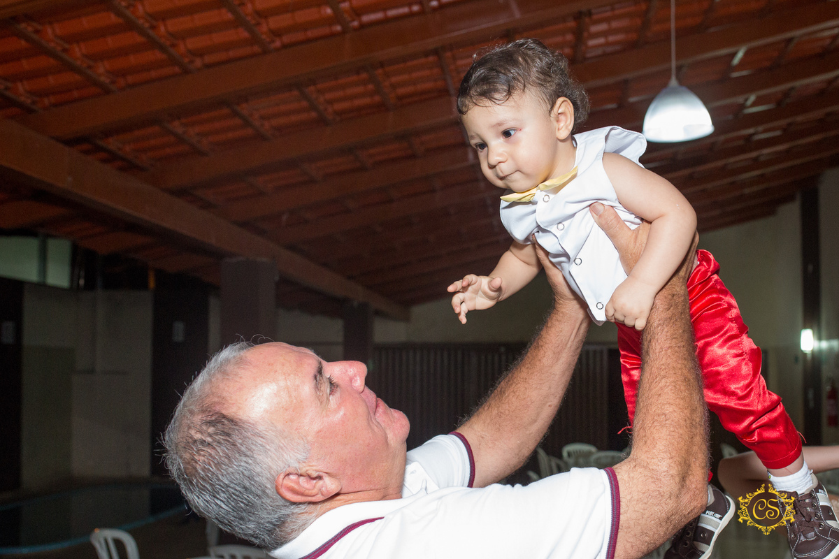 Aniversário 1 ano mickey pulo salto