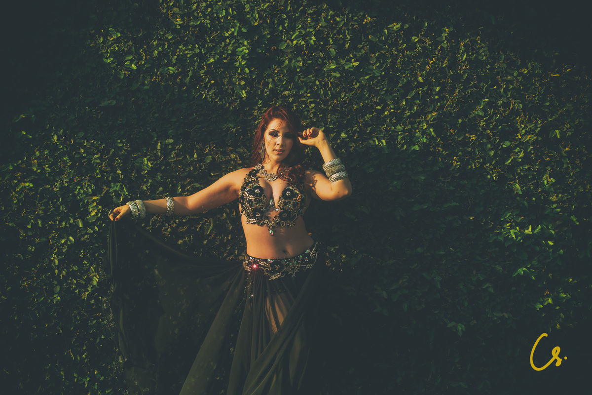 ensaio dança do ventre, professora de dança. uberaba, Minas Gerais, MG, dança na natureza, natureza, professora, dançarina, irmãs