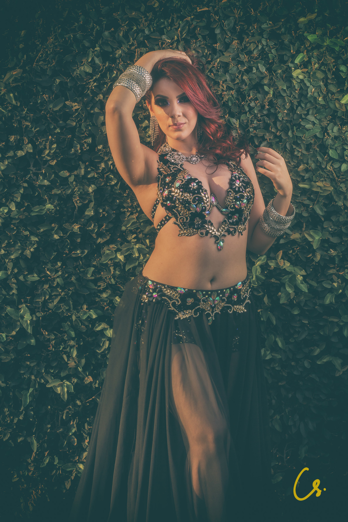 ensaio dança do ventre, professora de dança. uberaba, Minas Gerais, MG, dança na natureza, natureza, professora, dançarina, irmãs