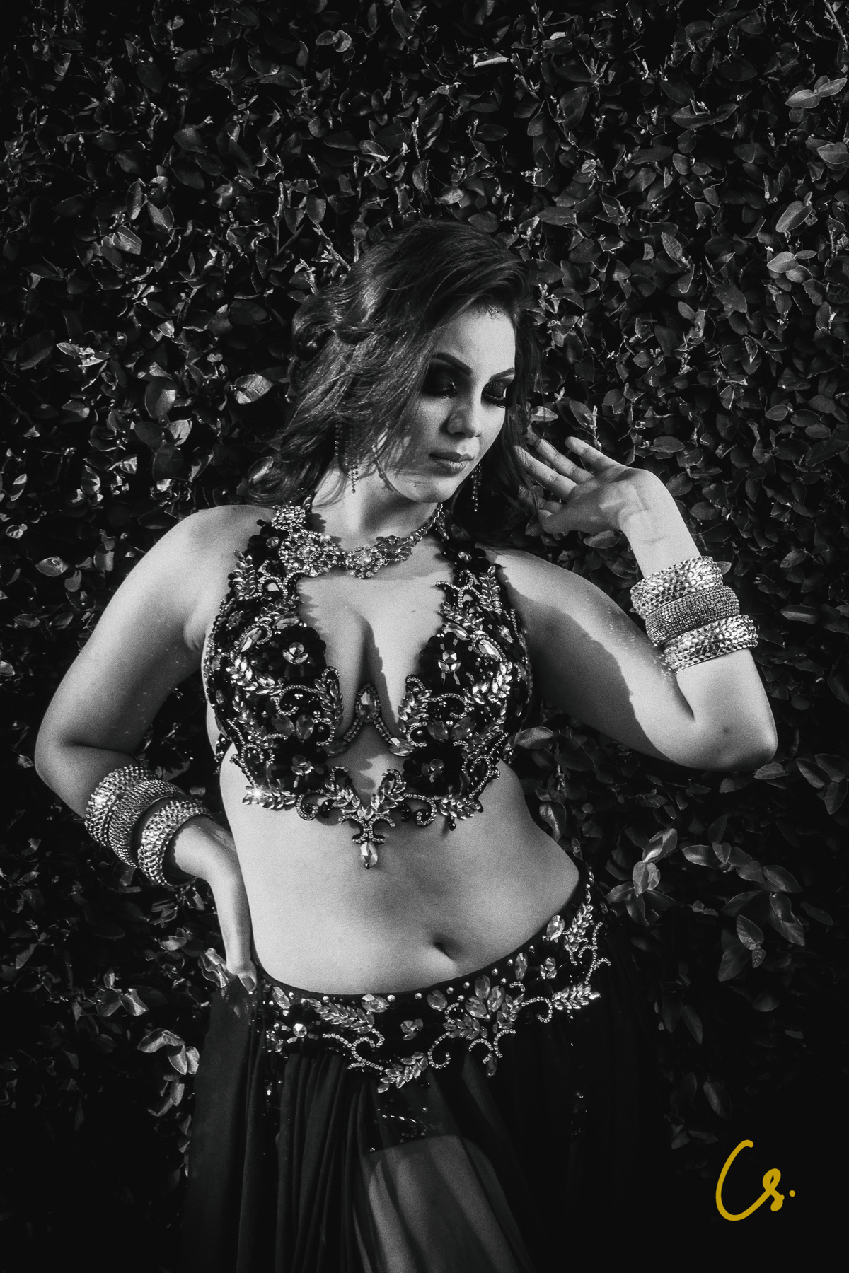 ensaio dança do ventre, professora de dança. uberaba, Minas Gerais, MG, dança na natureza, natureza, professora, dançarina, irmãs