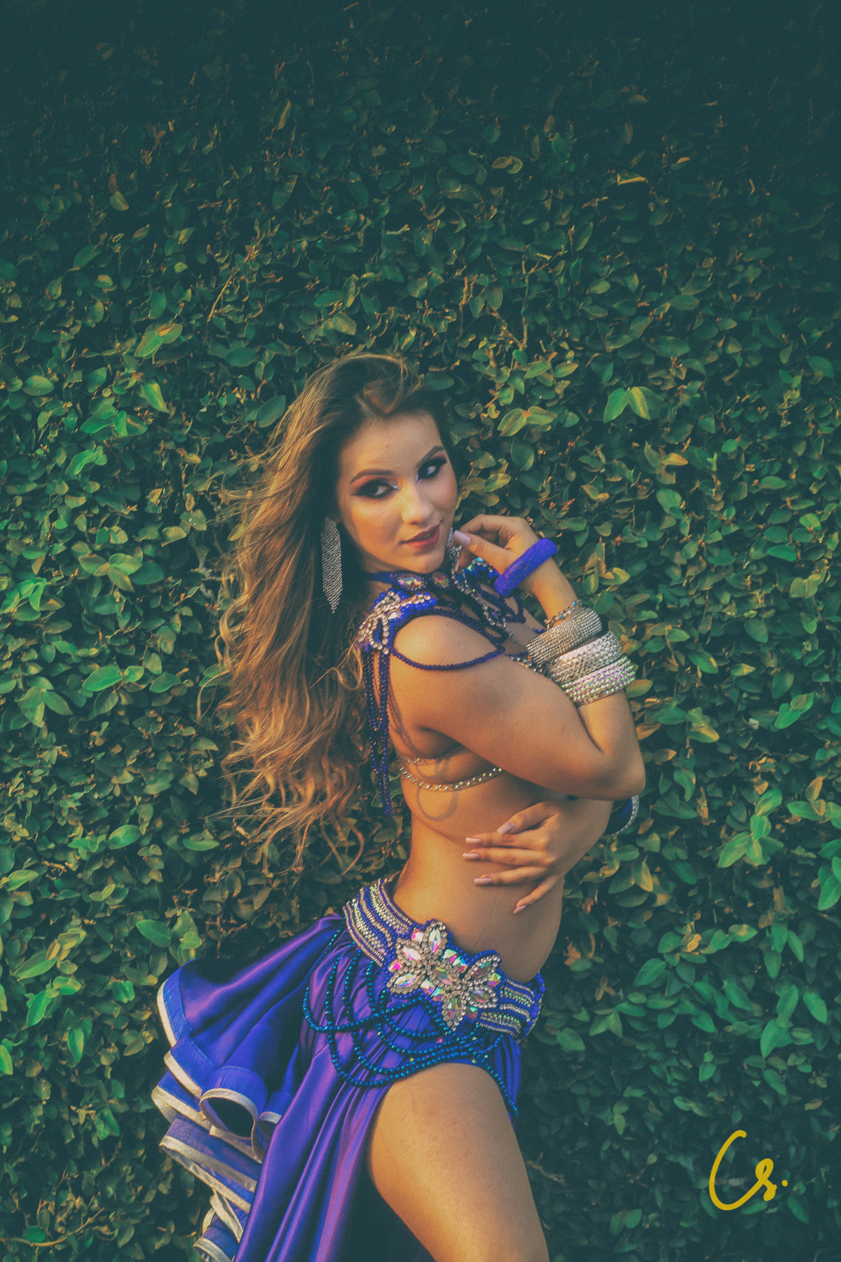 ensaio dança do ventre, professora de dança. uberaba, Minas Gerais, MG, dança na natureza, natureza, professora, dançarina, irmãs