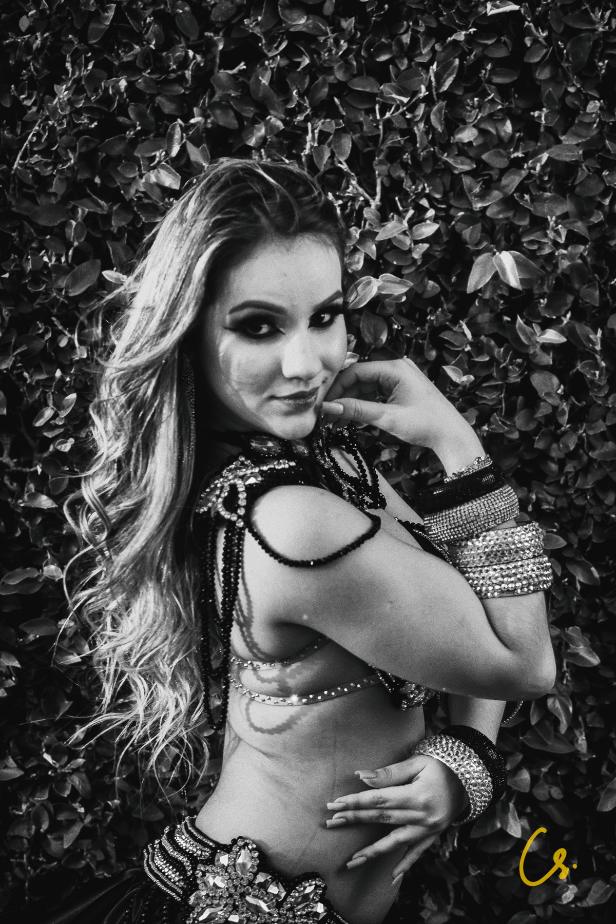 ensaio dança do ventre, professora de dança. uberaba, Minas Gerais, MG, dança na natureza, natureza, professora, dançarina, irmãs