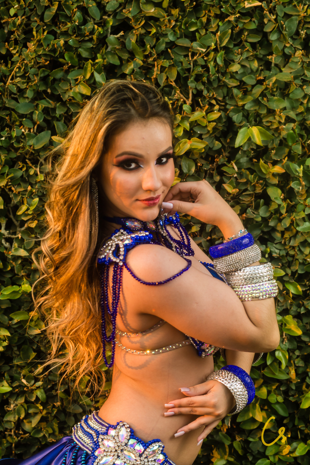 ensaio dança do ventre, professora de dança. uberaba, Minas Gerais, MG, dança na natureza, natureza, professora, dançarina, irmãs