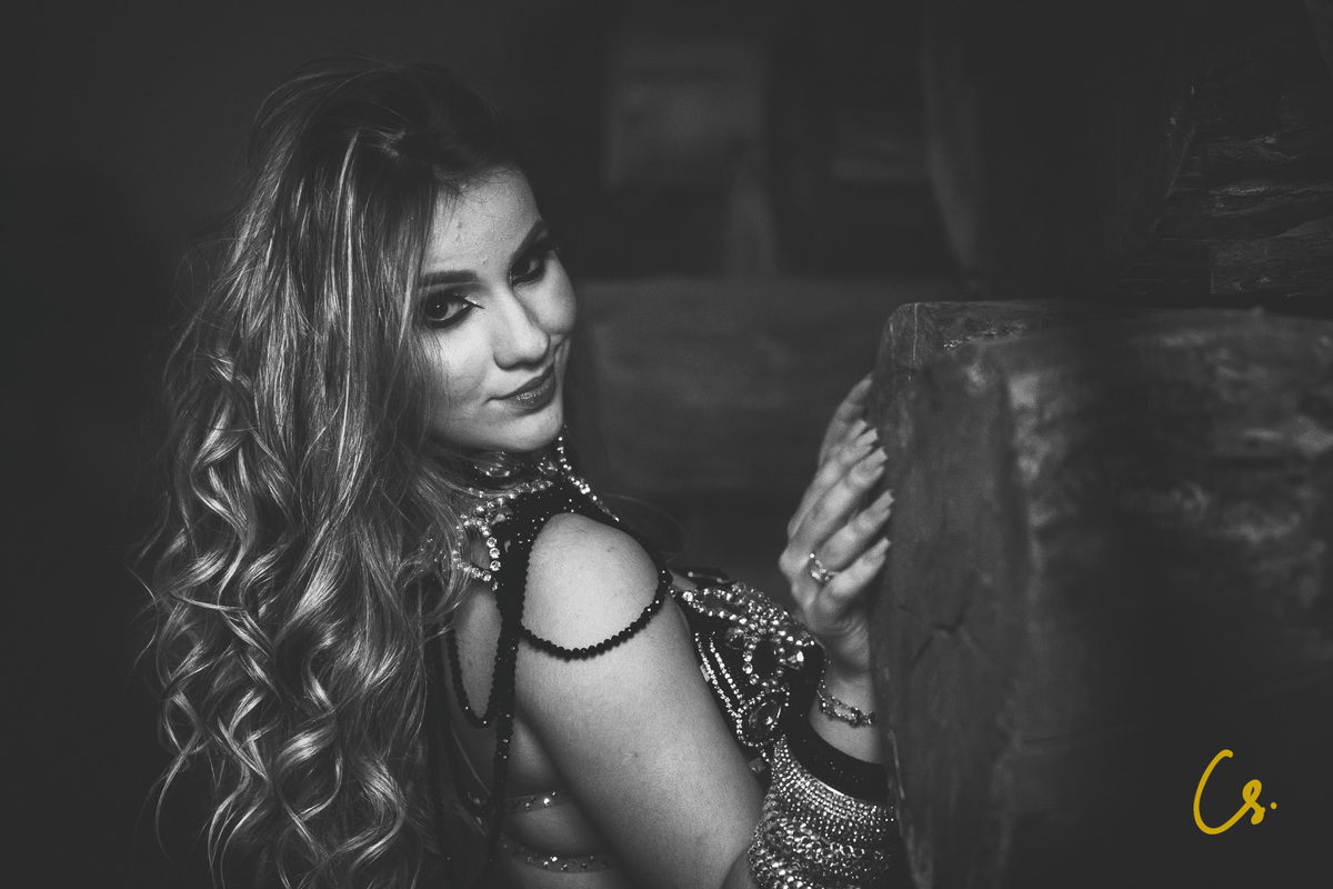 ensaio dança do ventre, professora de dança. uberaba, Minas Gerais, MG, dança na natureza, natureza, professora, dançarina, irmãs