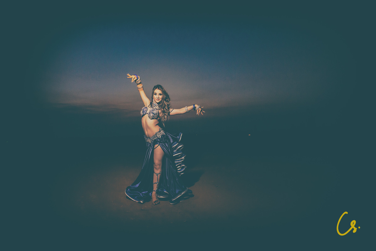 ensaio dança do ventre, professora de dança. uberaba, Minas Gerais, MG, dança na natureza, natureza, professora, dançarina, irmãs