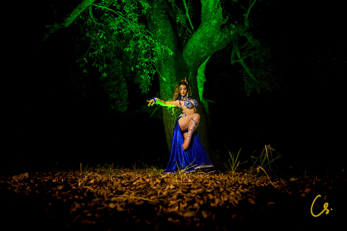 ensaio dança do ventre, professora de dança. uberaba, Minas Gerais, MG, dança na natureza, natureza, professora, dançarina, irmãs