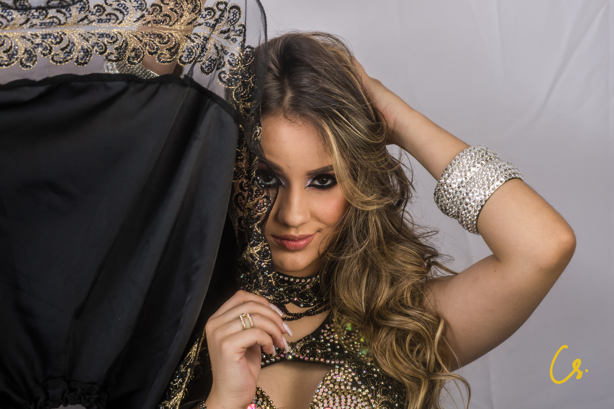 ensaio dança do ventre, professora de dança. uberaba, Minas Gerais, MG, dança na natureza, natureza, professora, dançarina, irmãs