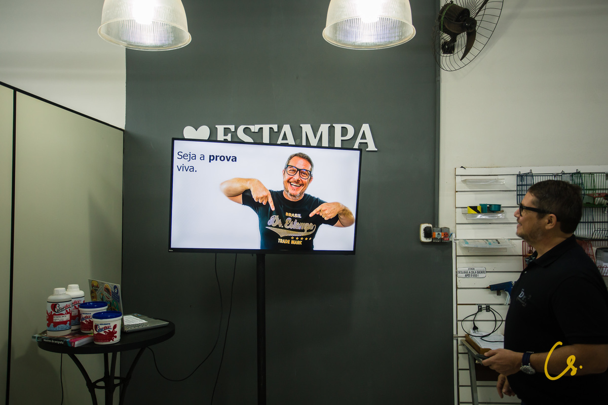 fabrica de roupa, confecção, silk, impressão de camisetas, camiseta, camisetas, cursos, curso, dedicação, uberaba, minas gerais, mg, estampa, dr estampa, curso onlie, makingoff, 