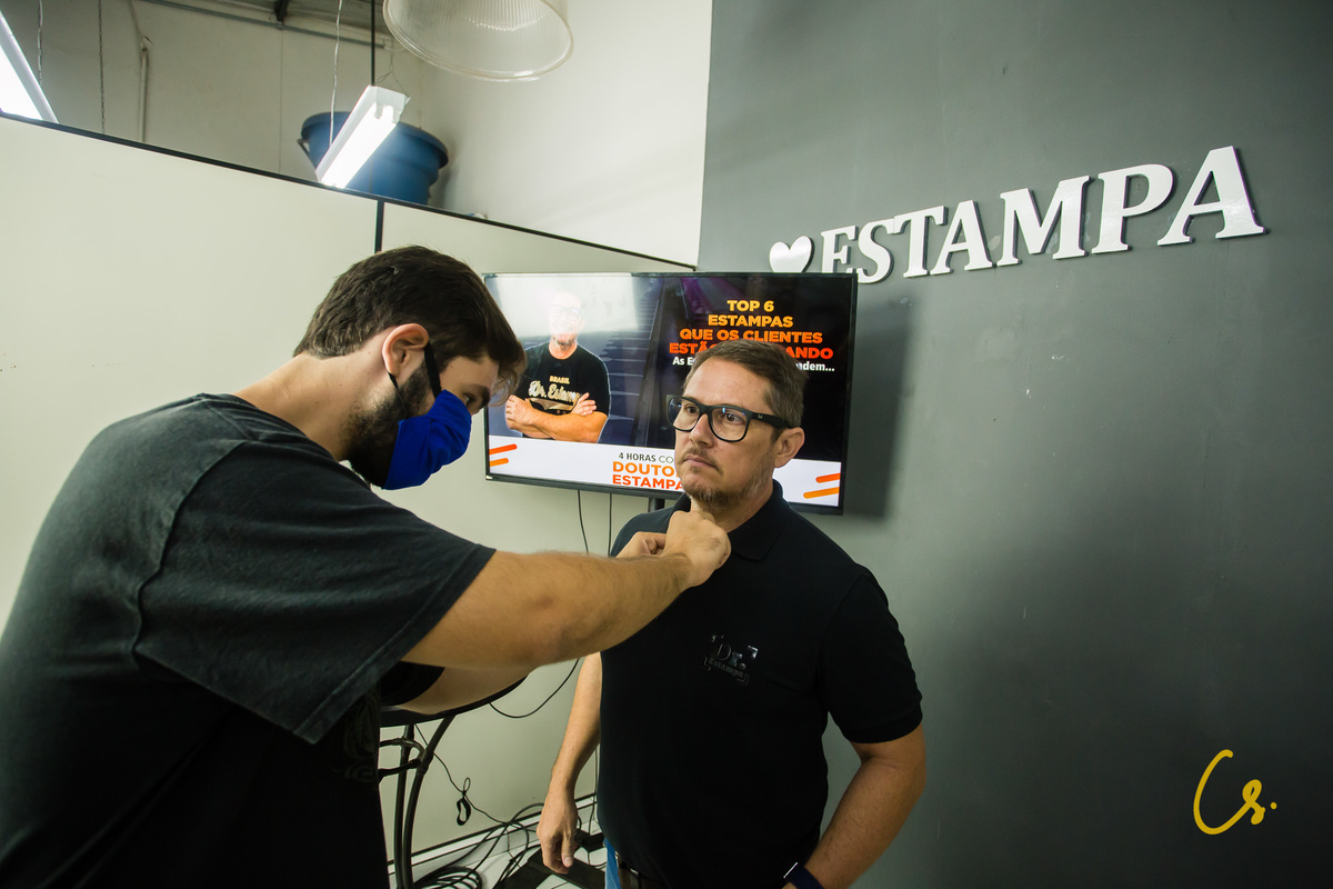 fabrica de roupa, confecção, silk, impressão de camisetas, camiseta, camisetas, cursos, curso, dedicação, uberaba, minas gerais, mg, estampa, dr estampa, curso onlie, makingoff, 