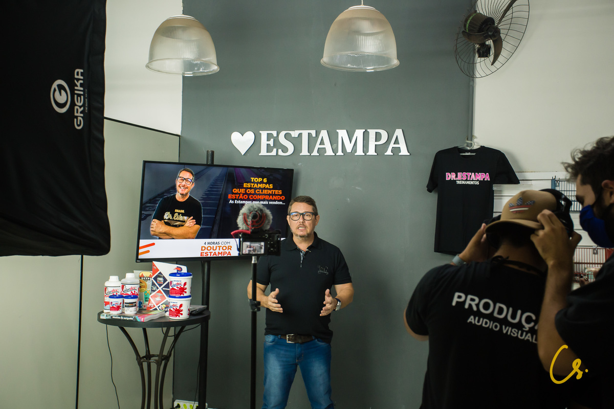 fabrica de roupa, confecção, silk, impressão de camisetas, camiseta, camisetas, cursos, curso, dedicação, uberaba, minas gerais, mg, estampa, dr estampa, curso onlie, makingoff, 