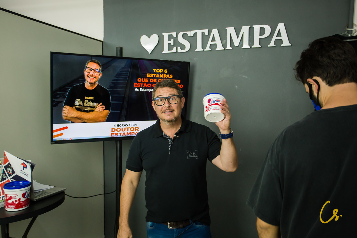 fabrica de roupa, confecção, silk, impressão de camisetas, camiseta, camisetas, cursos, curso, dedicação, uberaba, minas gerais, mg, estampa, dr estampa, curso onlie, makingoff, 