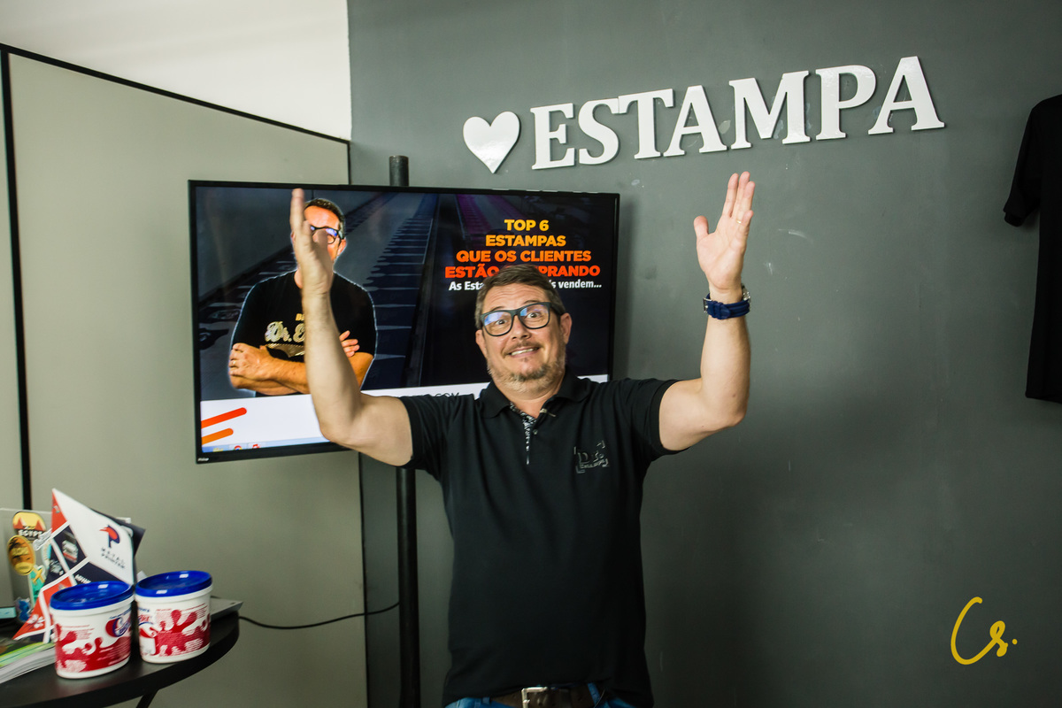 fabrica de roupa, confecção, silk, impressão de camisetas, camiseta, camisetas, cursos, curso, dedicação, uberaba, minas gerais, mg, estampa, dr estampa, curso onlie, makingoff, 