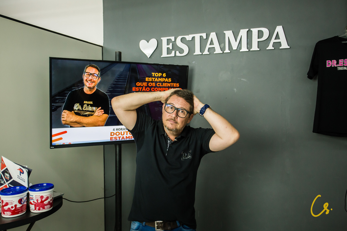 fabrica de roupa, confecção, silk, impressão de camisetas, camiseta, camisetas, cursos, curso, dedicação, uberaba, minas gerais, mg, estampa, dr estampa, curso onlie, makingoff, 