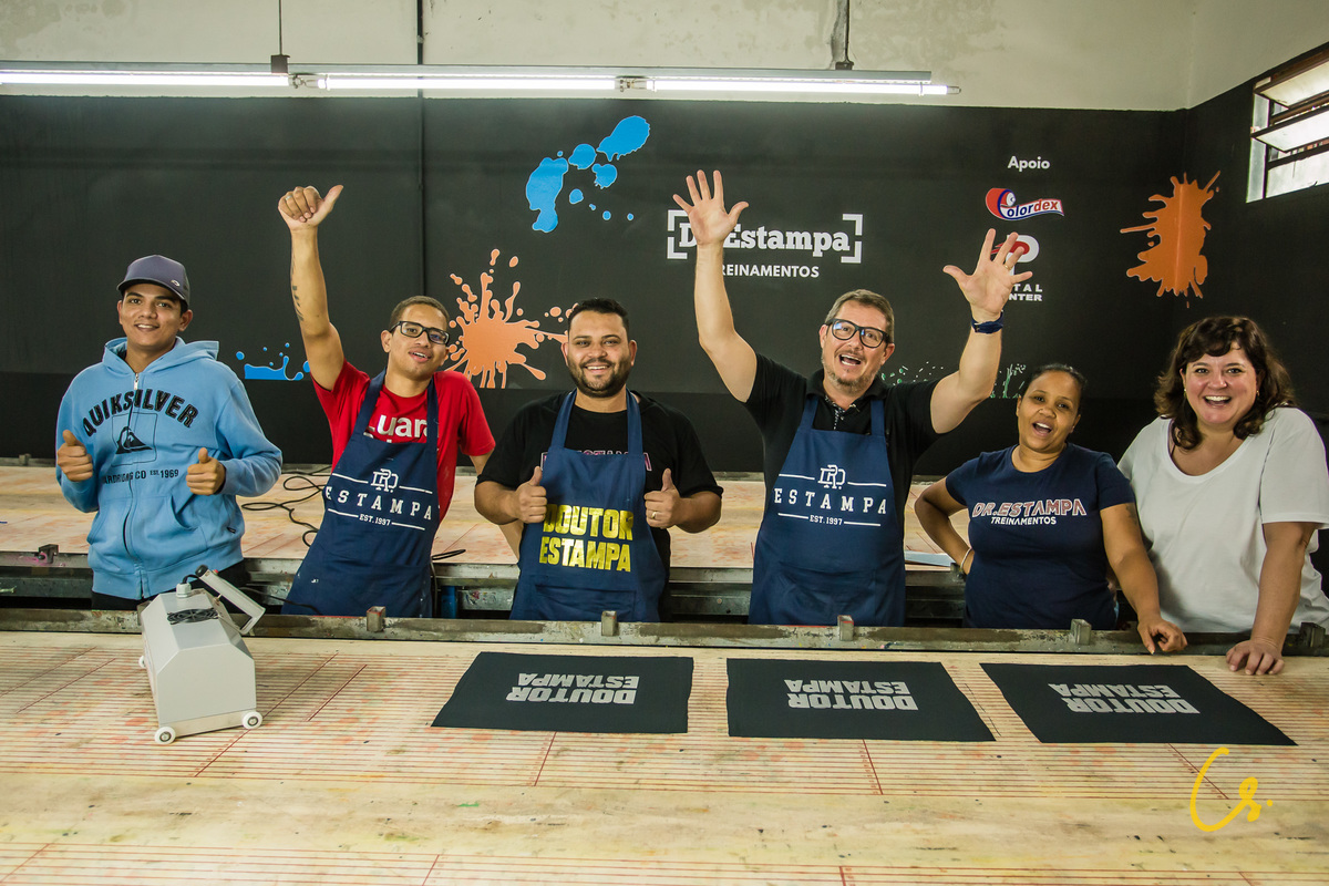 fabrica de roupa, confecção, silk, impressão de camisetas, camiseta, camisetas, cursos, curso, dedicação, uberaba, minas gerais, mg, estampa, dr estampa, curso onlie, makingoff, 