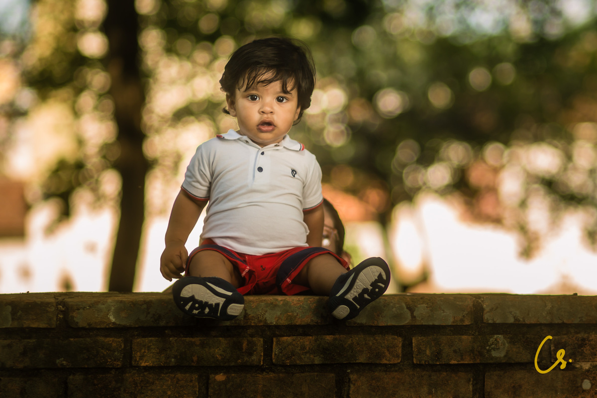 ensaio de familia no parque, epamig, mamãe e filho, mamãe de primeira viagem,  brincadeiras, fim de tarde, fazendo bichino, epamig, colinho, mamãe e filho, vovó, ternura, família, ensaio fotográfico, ensaio de familia, mulheres, uberaba
