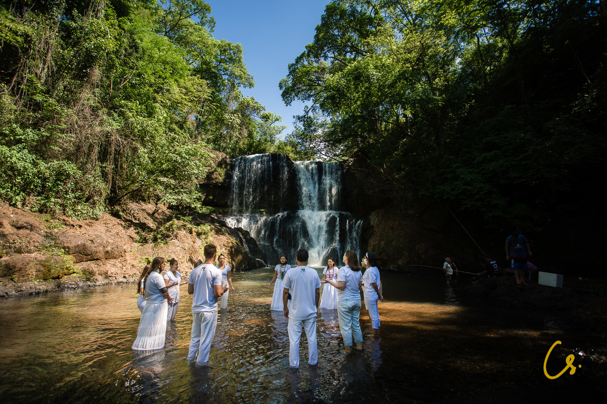 umbanda, comemoração, fé, celebração, incorporação, espiritismo, centro espírita, centro de Umbanda, cura, tratamento, uberaba, umbanda uberaba