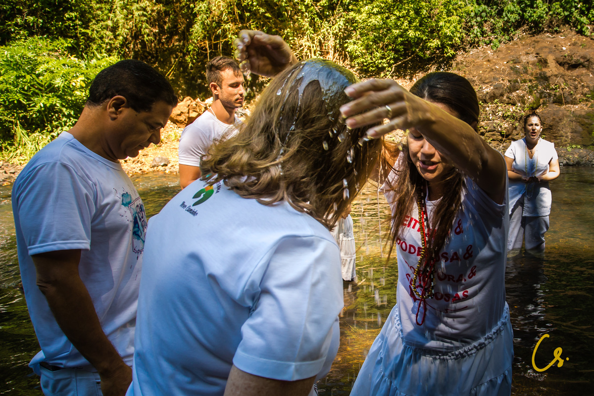 umbanda, comemoração, fé, celebração, incorporação, espiritismo, centro espírita, centro de Umbanda, cura, tratamento, uberaba, umbanda uberaba, passe