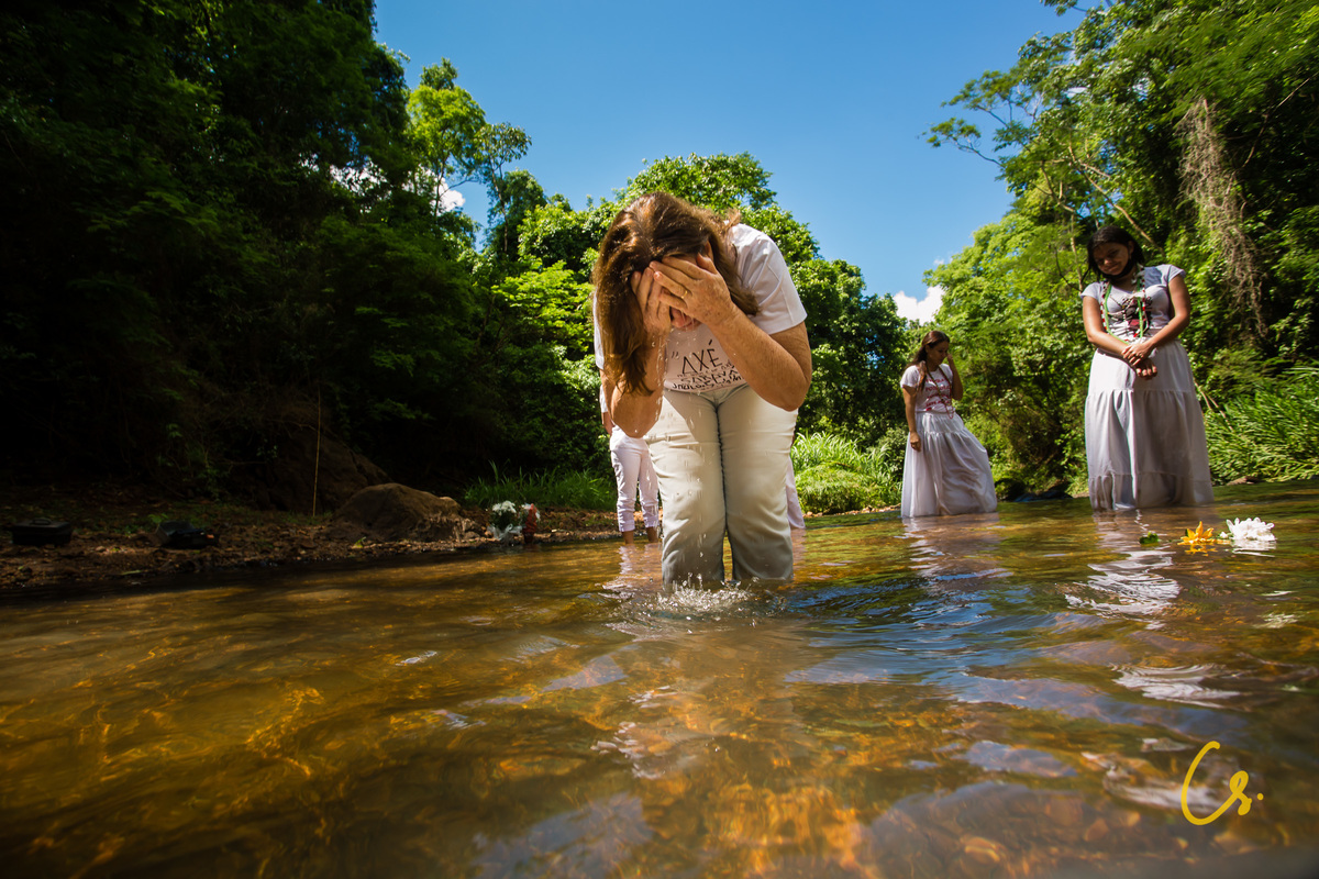umbanda, comemoração, fé, celebração, incorporação, espiritismo, centro espírita, centro de Umbanda, cura, tratamento, uberaba, umbanda uberaba