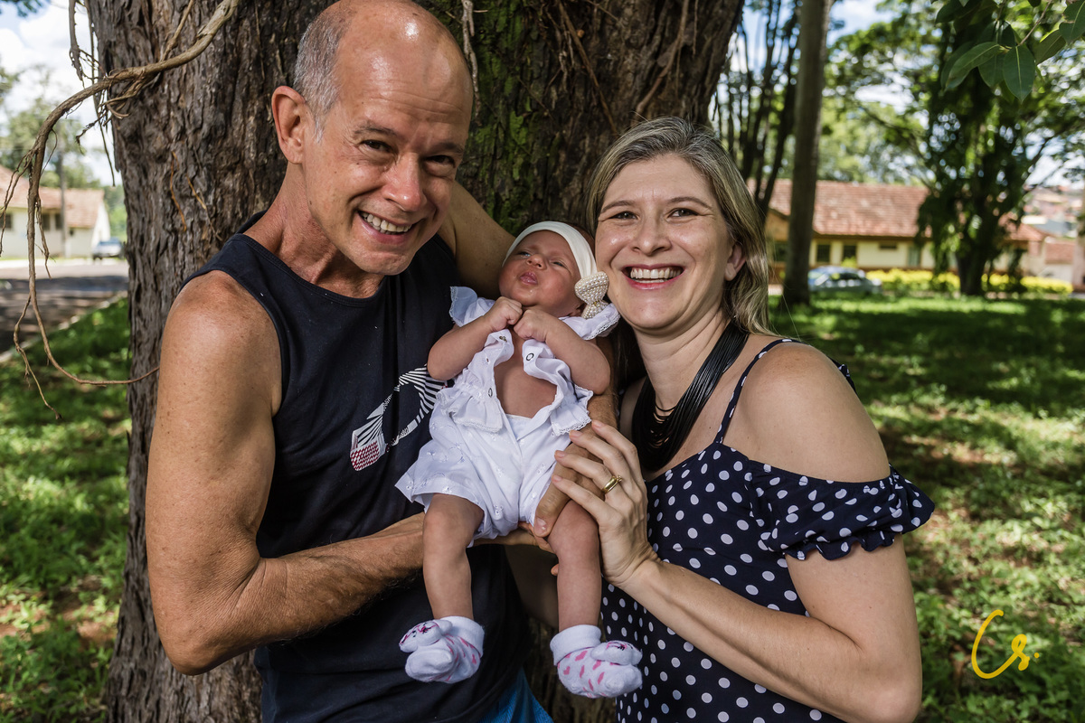 ensaio de família, família, mamãe de primeira viagem, recém nascida, mãe de menina, epamig, uberaba, papai coruja, uberaba, 