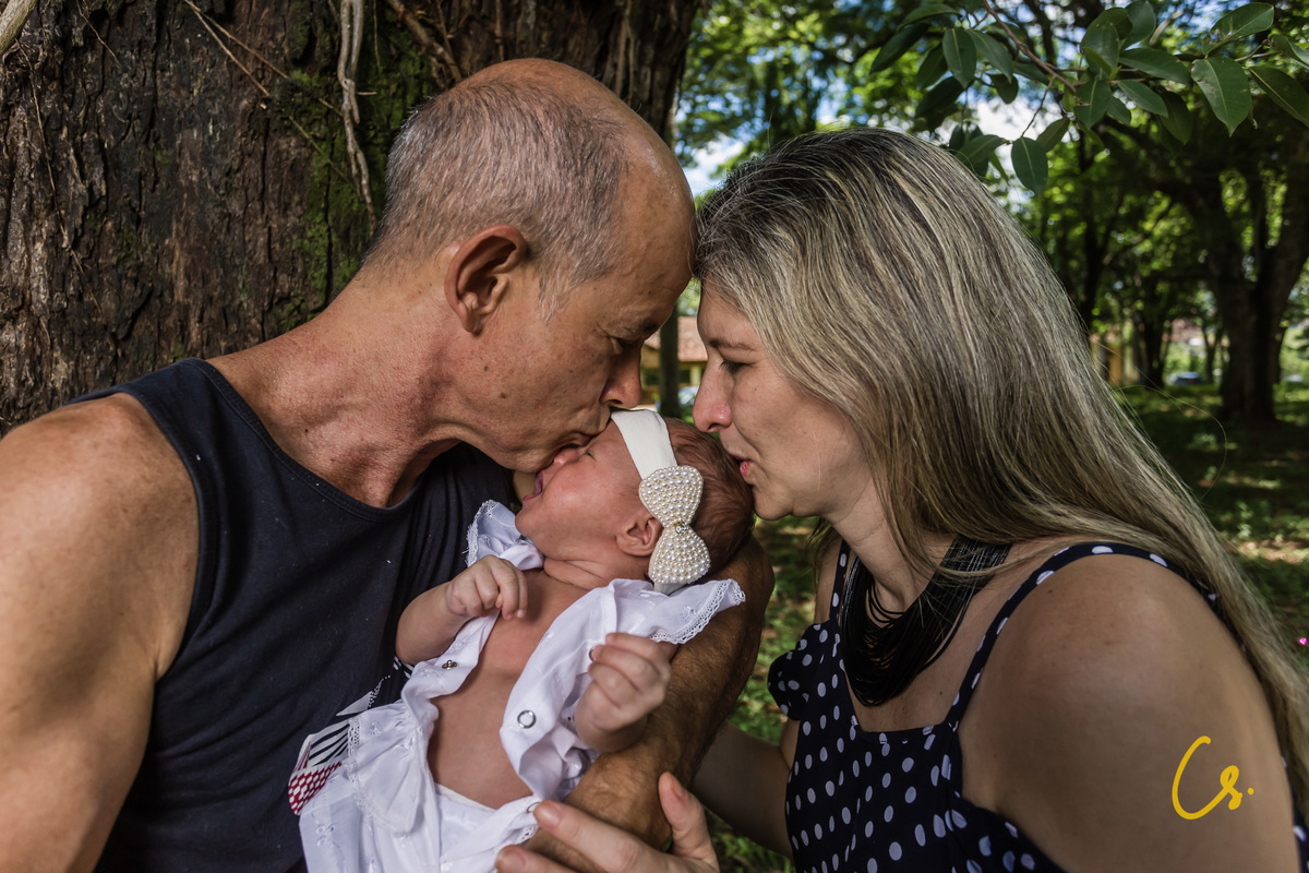ensaio de família, família, mamãe de primeira viagem, recém nascida, mãe de menina, epamig, uberaba, papai coruja, uberaba, 