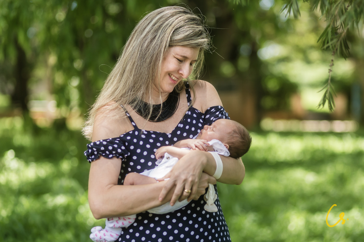 ensaio de família, família, mamãe de primeira viagem, recém nascida, mãe de menina, epamig, uberaba, papai coruja, uberaba, 