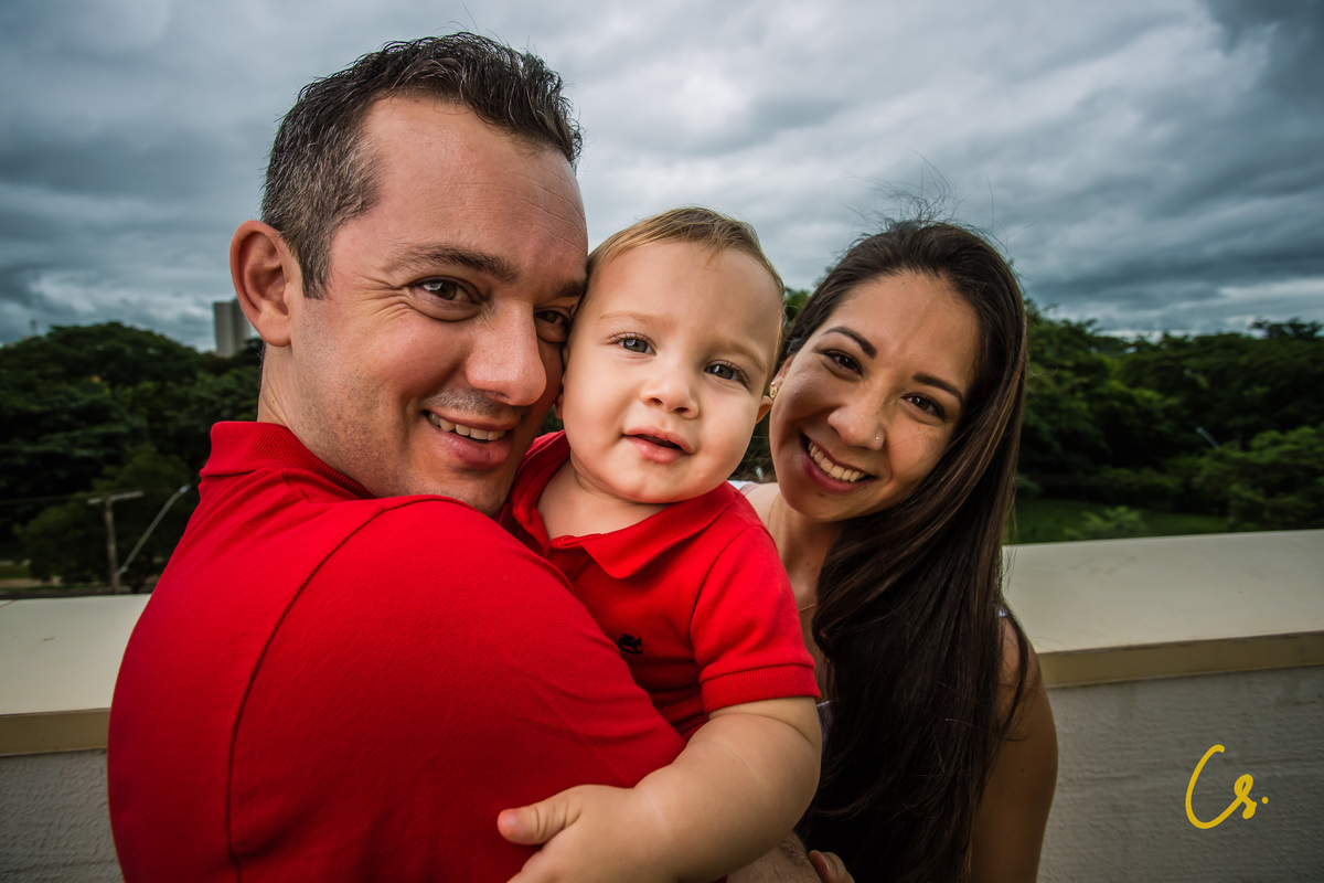 ensaio natal, natal, ensaio de família, família, shopping, praça shopping, uberaba, Minas gerais, fotoscomvidafotoscomalma, abraço, abraço apertado