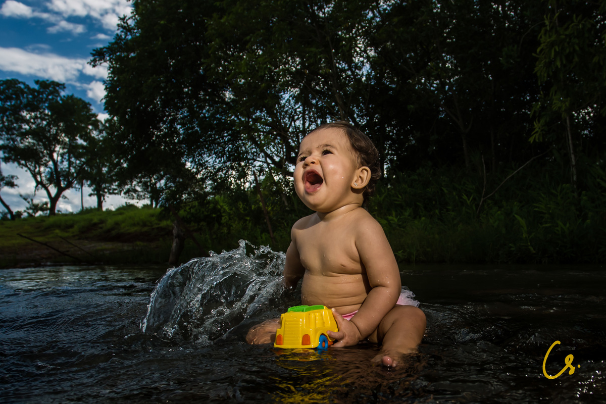Ensaio fotográfico, ensaio infantil, smash, uberaba, ensaio de família, 1 ano, aniversário de 1 ano, cachoeira, aventura, água, ensaio na água, uberaba, diversão, 