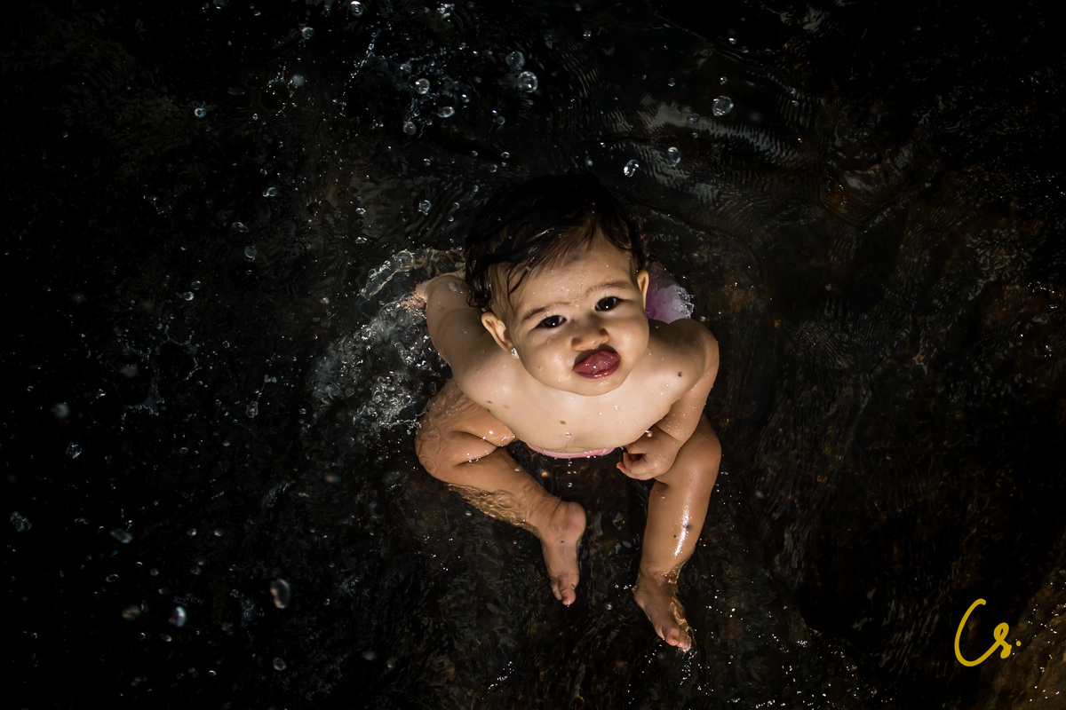 Ensaio fotográfico, ensaio infantil, smash, uberaba, ensaio de família, 1 ano, aniversário de 1 ano, cachoeira, aventura, água, ensaio na água, uberaba, diversão, 