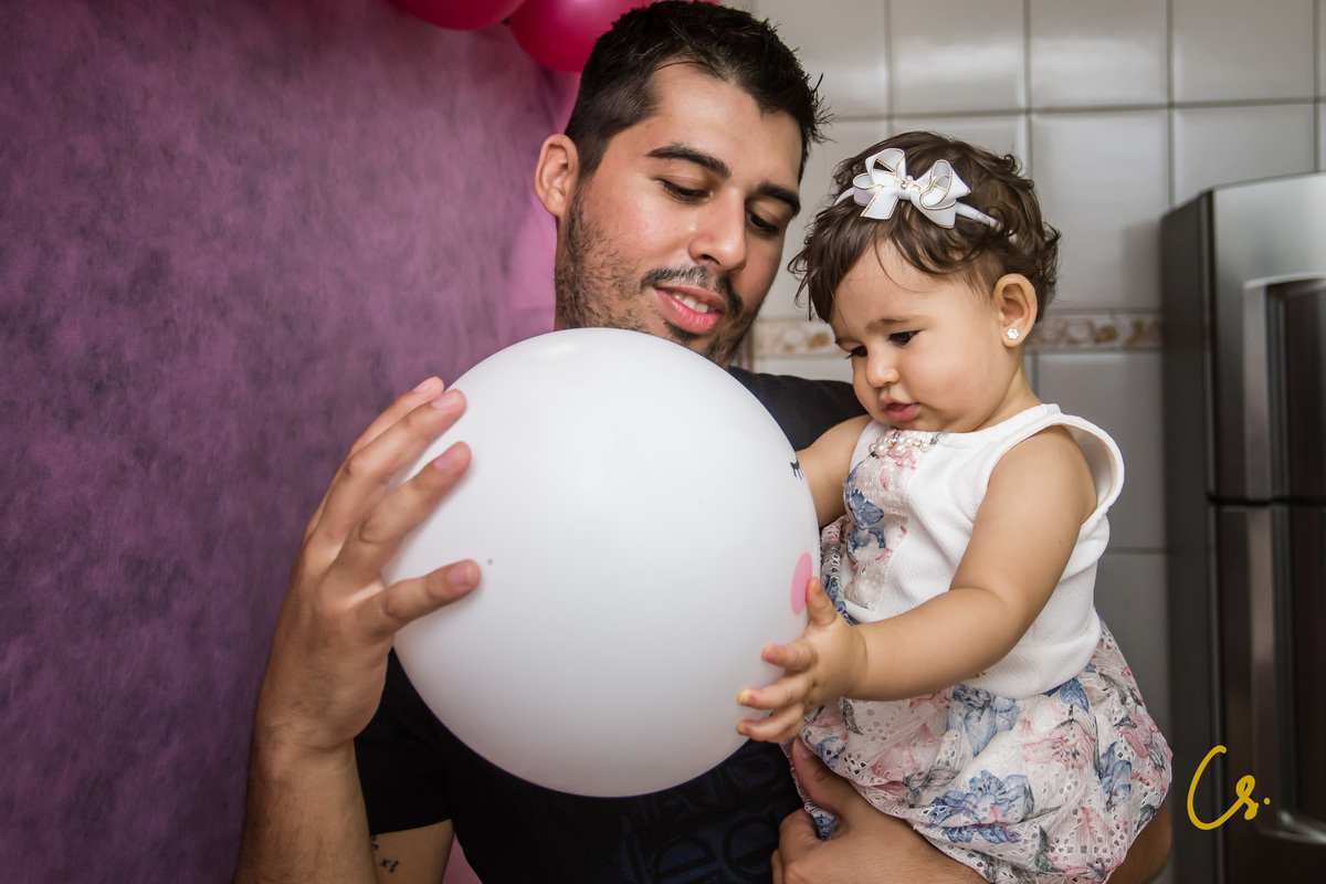 Aniversário infantil, aniversário, festa de 1 ano, 1 ano, aniversário de menina, uberaba, minas gerais, festa em casa, festa residência, pais incríveis, balão