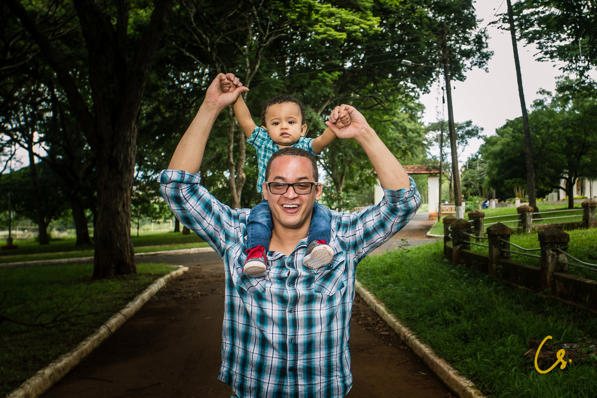 ensaio de família, família, família, momentos felizes, uberaba, minas,  gerais, ensaio de família em Uberaba, musico, música, escola de música, 