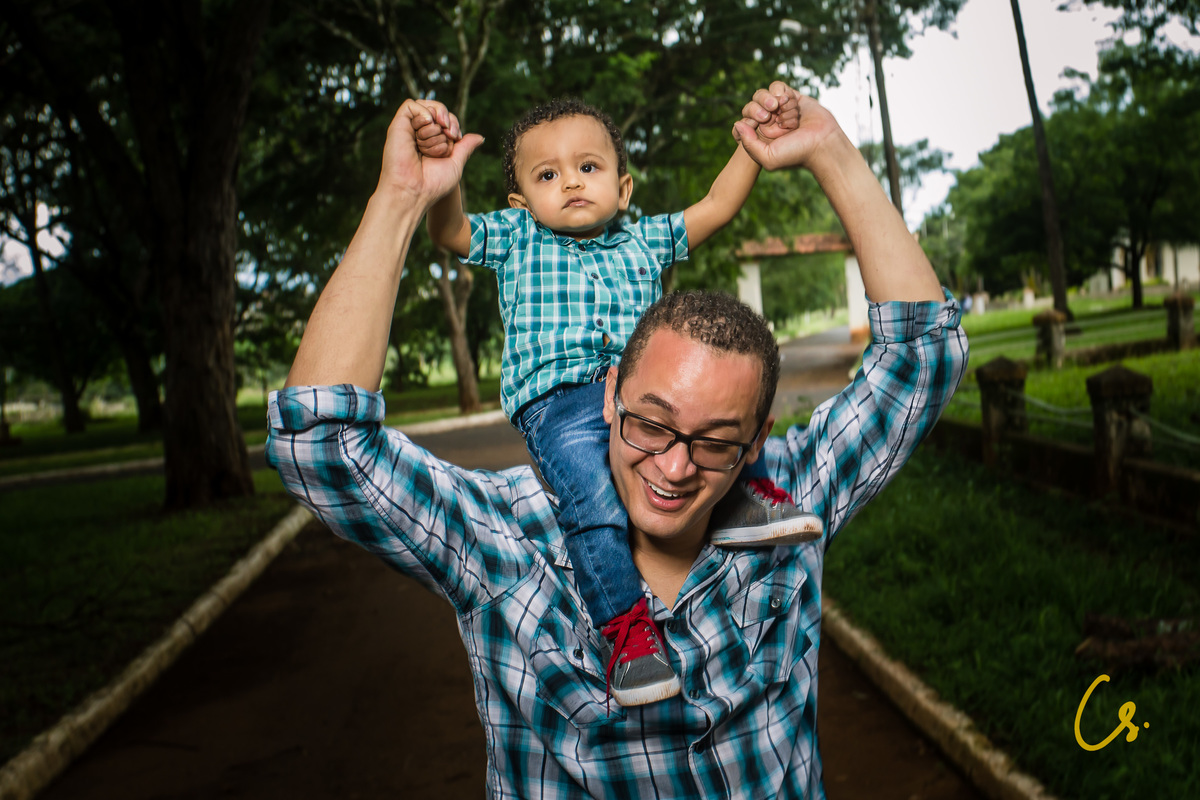 ensaio de família, família, família, momentos felizes, uberaba, minas,  gerais, ensaio de família em Uberaba, musico, música, escola de música, 