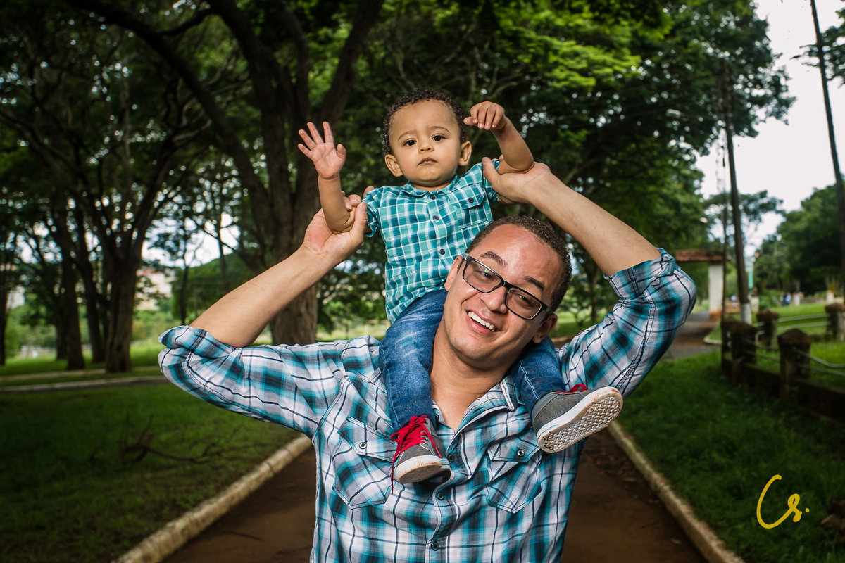 ensaio de família, família, família, momentos felizes, uberaba, minas,  gerais, ensaio de família em Uberaba, musico, música, escola de música, 