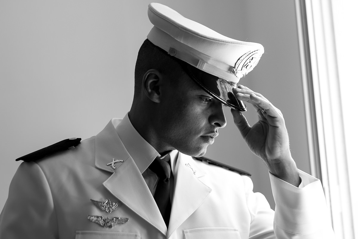 making off do noivo casamento em Guarujá por Alice Casaes
