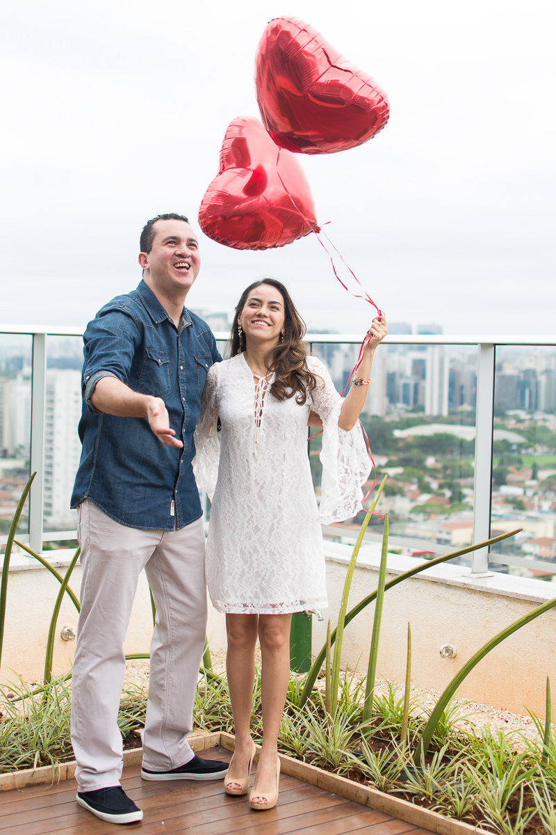 noivos e balão em são paulo por alice casaes fotografia