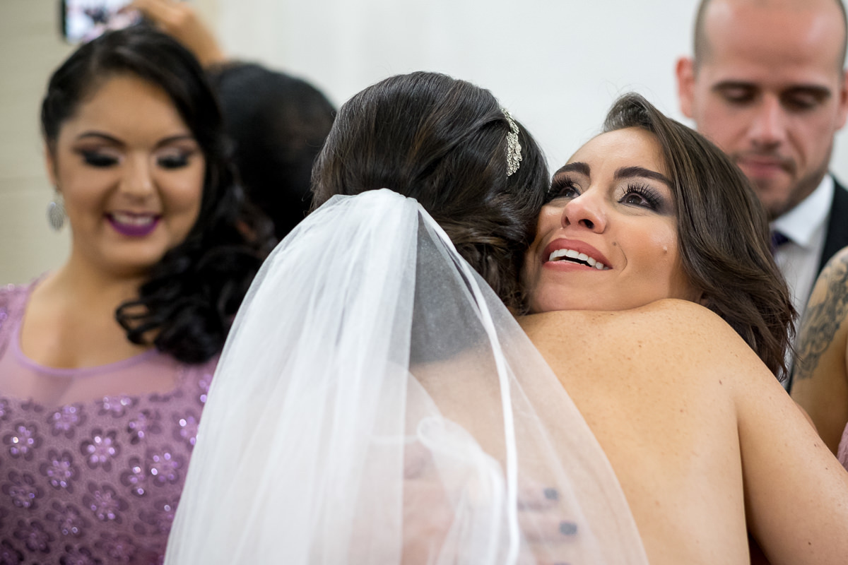 cumprimentando a madrinha