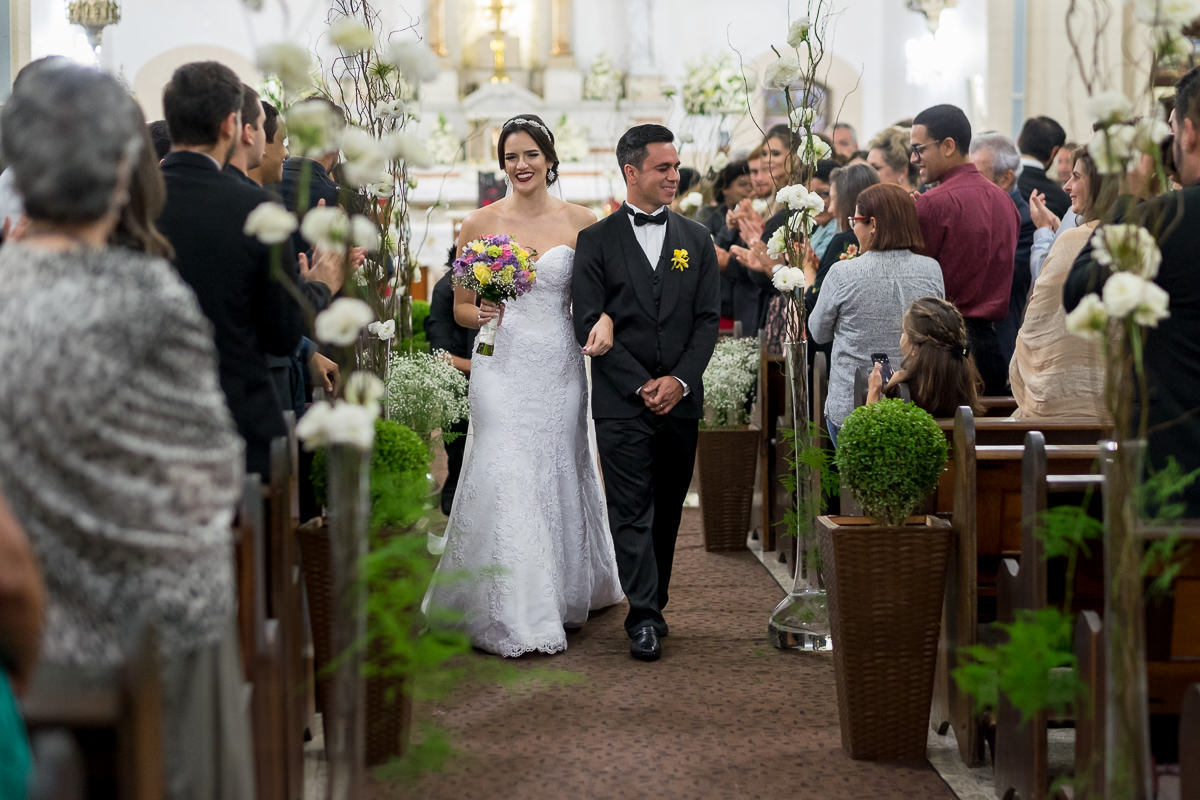saída dos noivos da igreja matriz do Guarujá SP