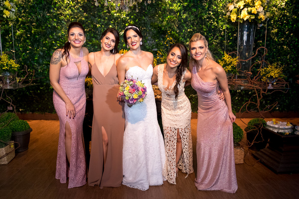 amigas da noiva espaço atmosphera